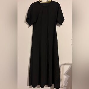 COS Black Pleated Midi Dress | XS | Minimalist Modern